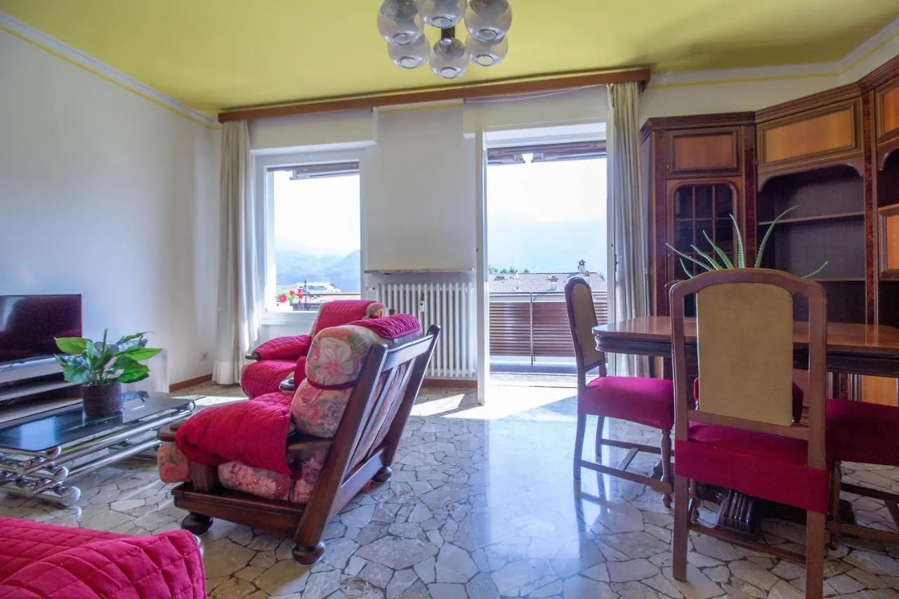 Mamma Ciccia Holiday Home - Casa Imperia Mandello del Lario Appartement
